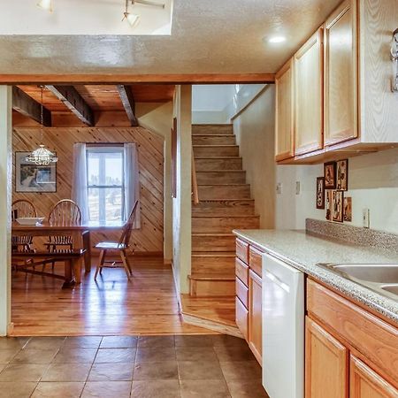 Split Pine Cabin Пагоса-Спрингс Экстерьер фото